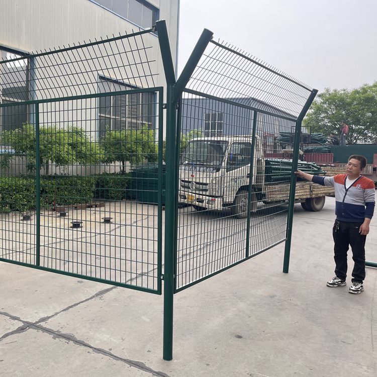 公路防護網