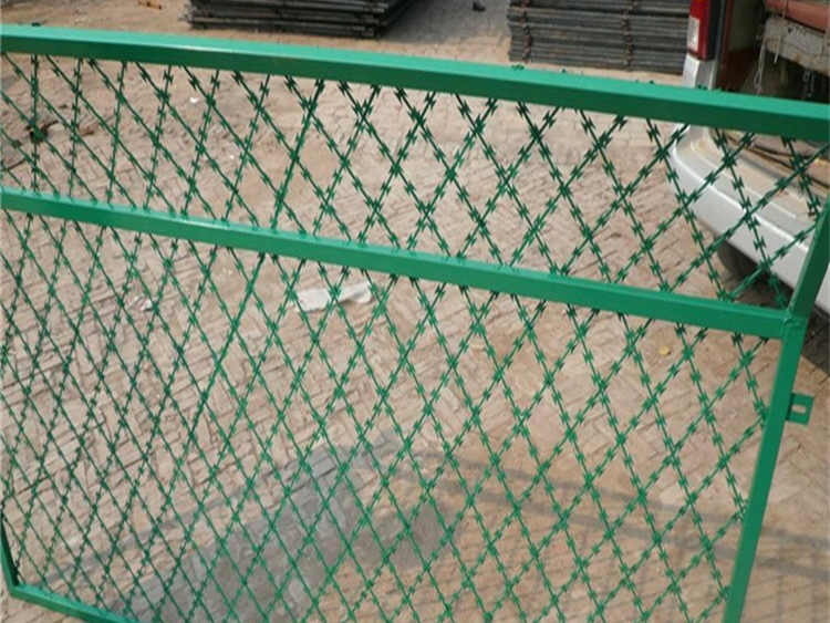 監獄刀刺網